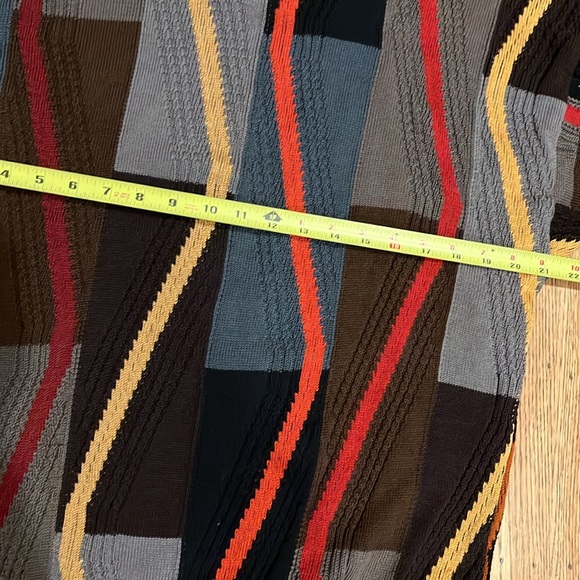 Tundra Sweater - Picture 5 of 6